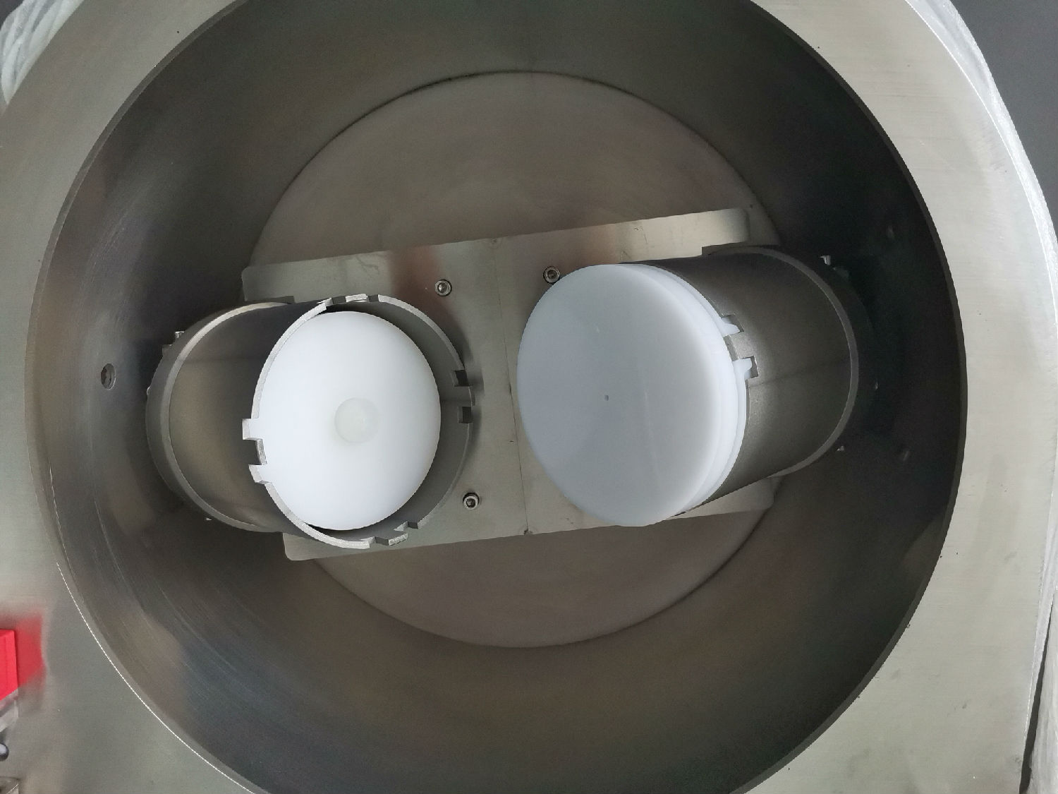 真空搅拌脱泡机.jpg 真空搅拌脱泡机.jpg